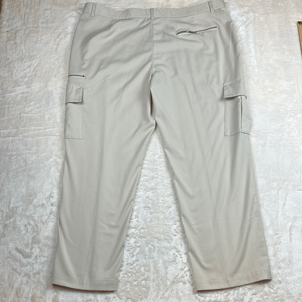 INC International Concepts Tan Cargo Pants Classic Style - Picture 7 of 7